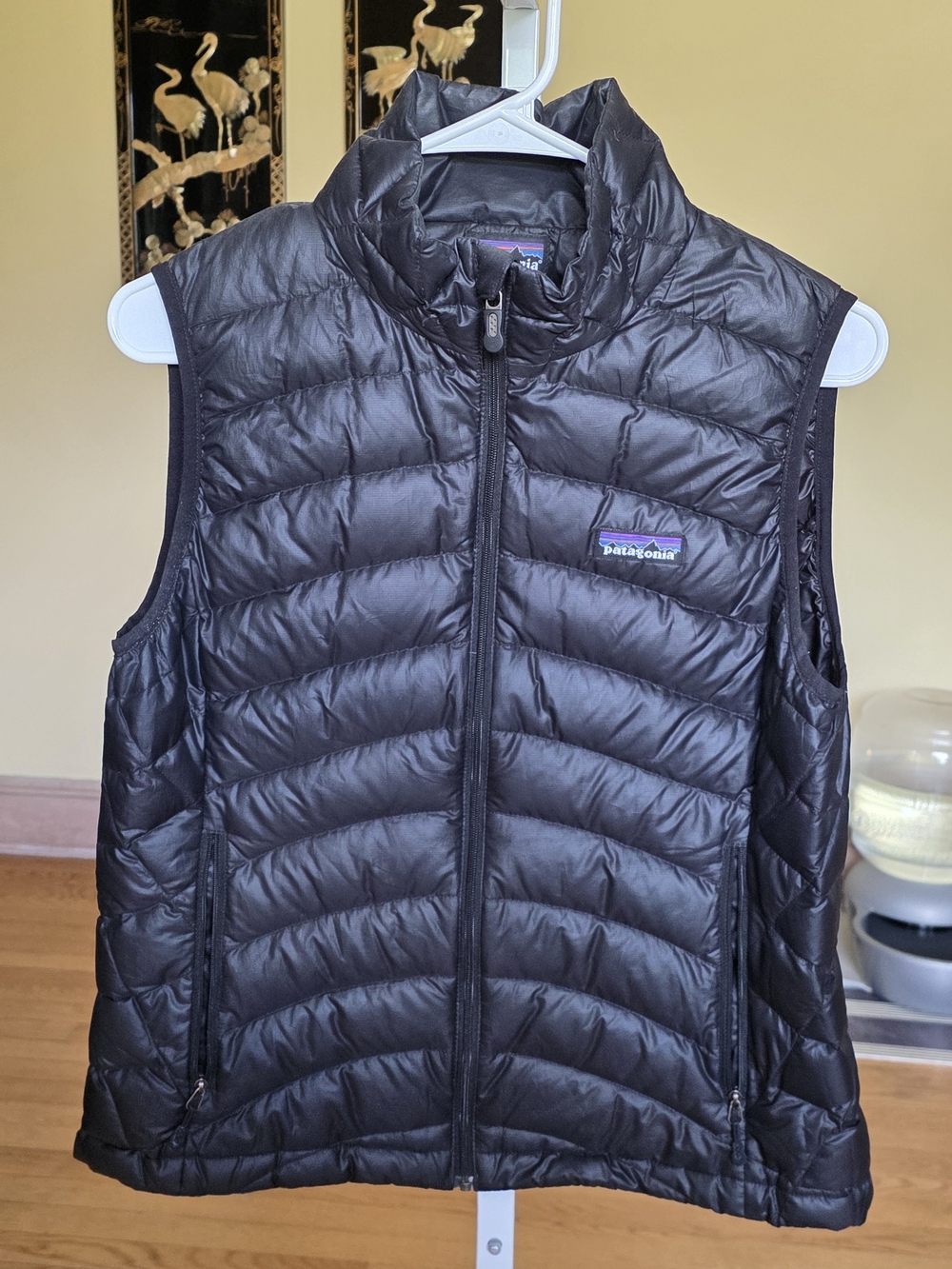 Patagonia Black Lightweight Down Vest Size Medium Nano Puff